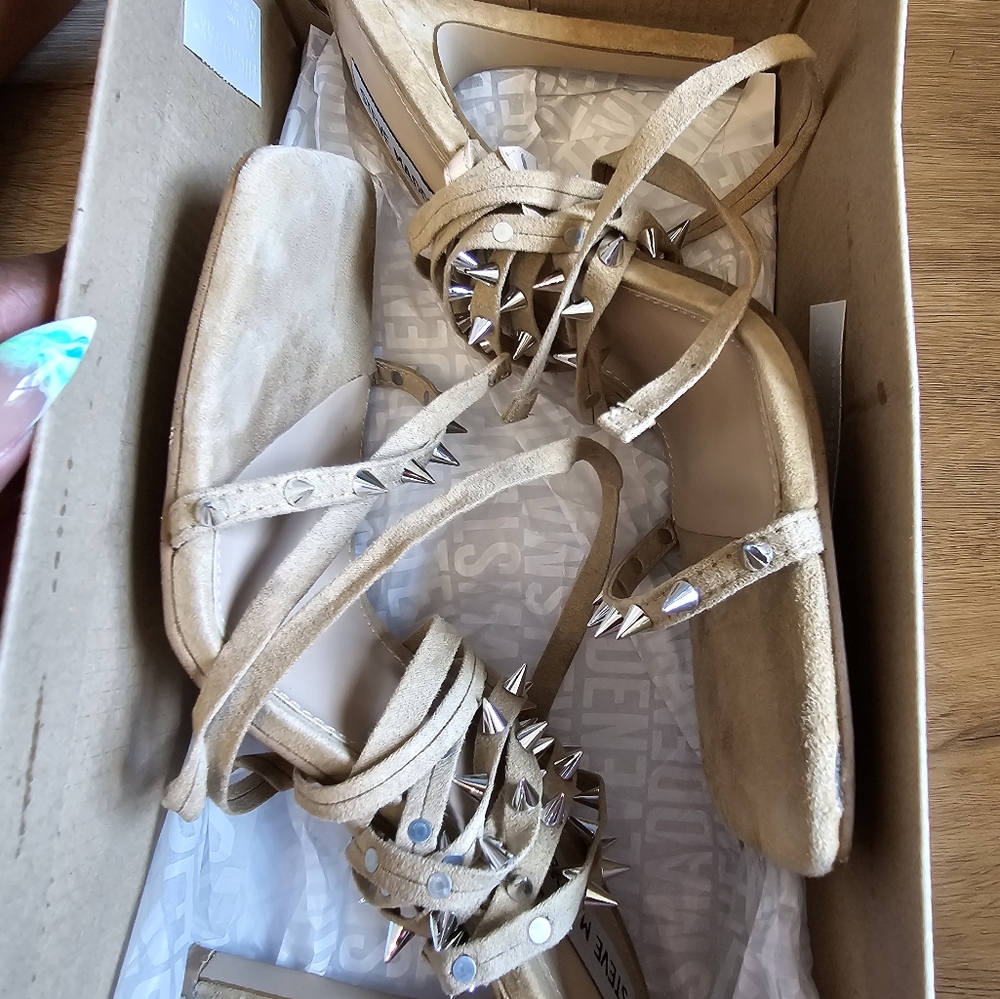 Steve Madden Spiked wrap ankle heels - Picture 6 of 6